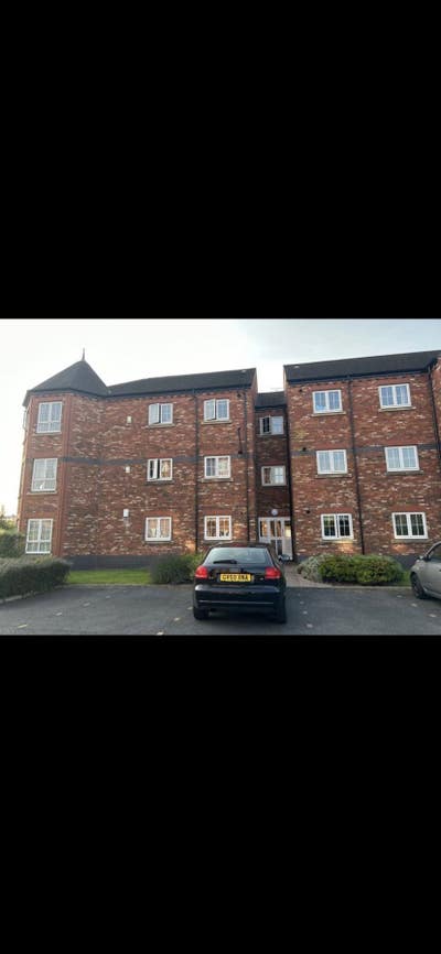 Excellent Double Room in Fully Furnished Apartment Main Photo
