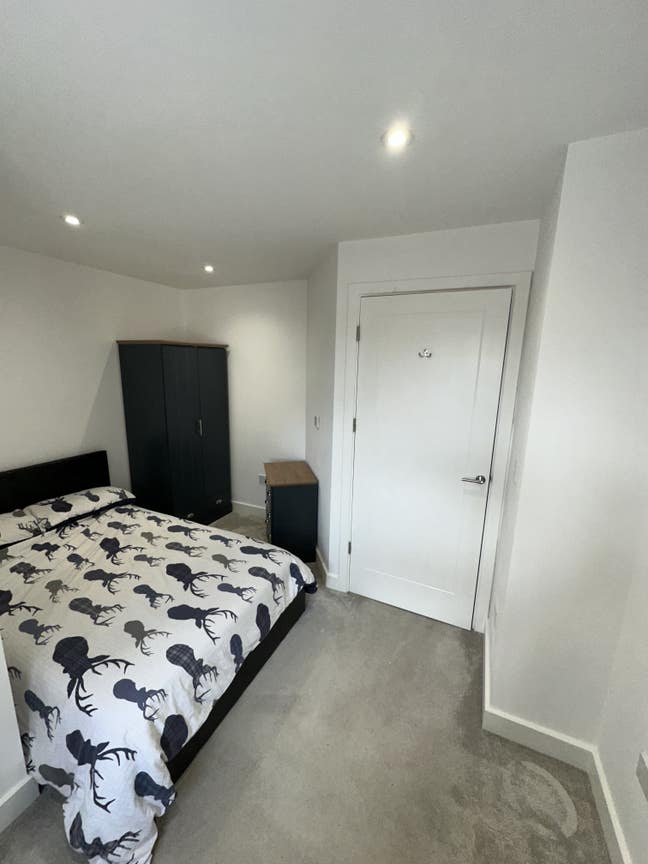 Double Room, Parking, Balcony, Bills Inc Main Photo