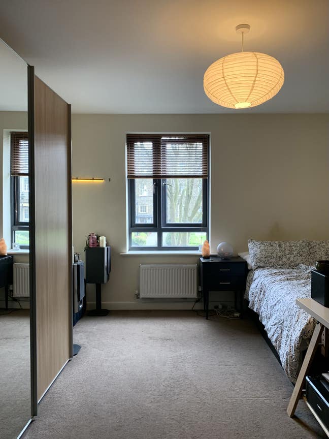 Double Room with En Suite & Fast Internet (Sublet) Main Photo