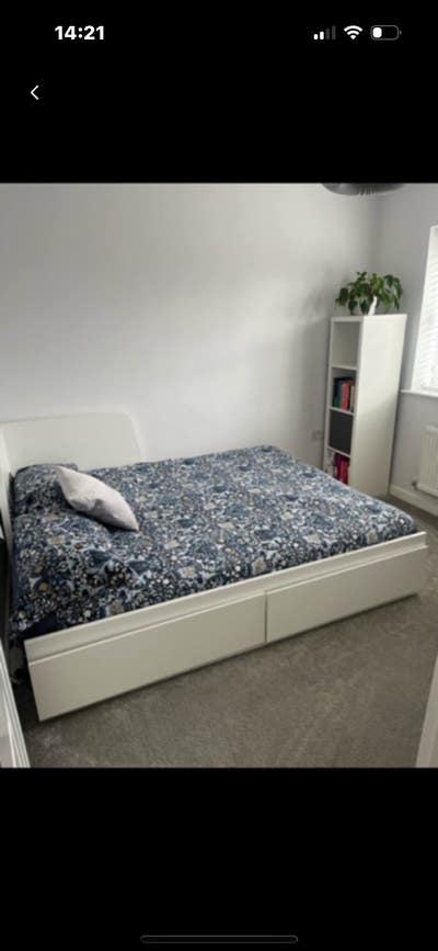 Single room in quiet friendly household  Main Photo