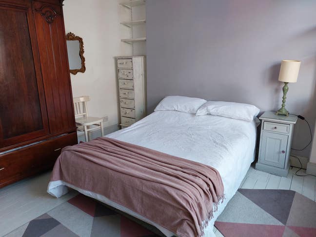 Bright large double Room  Marylebone from 22/10 Main Photo