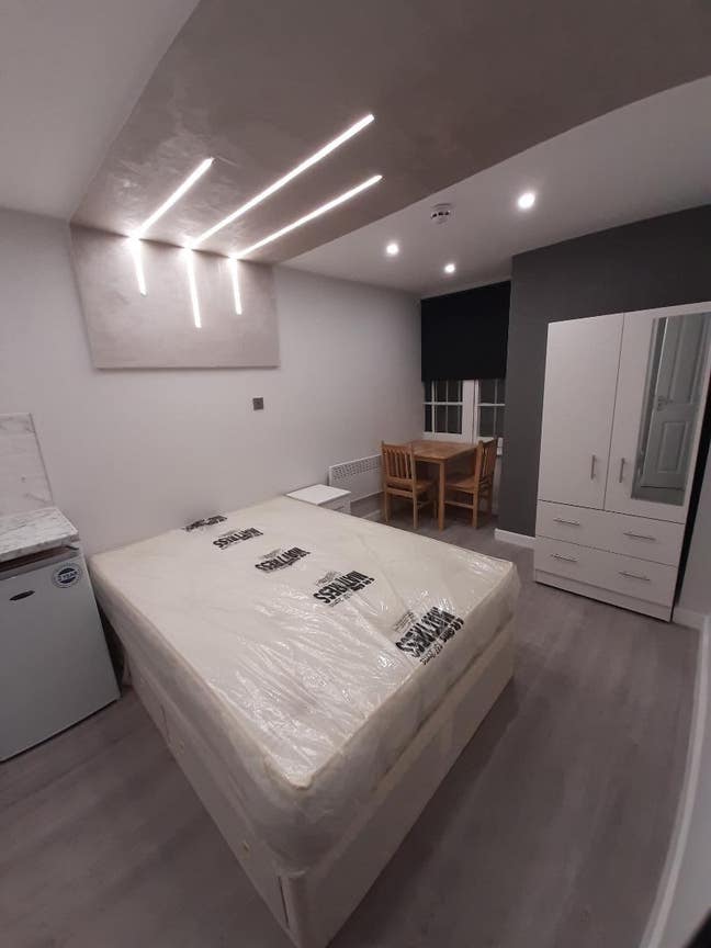 Double Studio at Paddington W2 All New Main Photo