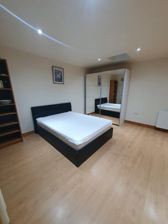 Large furnished studio for rent  Main Photo