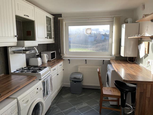 Double room to rent in Edinburgh Main Photo