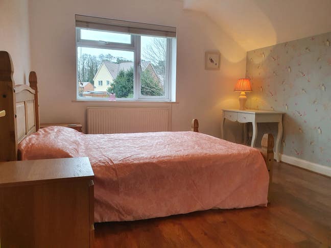 Large Double Ensuite Main Photo