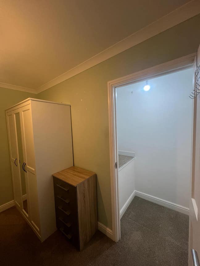 Single Room for rent in Reditch Main Photo