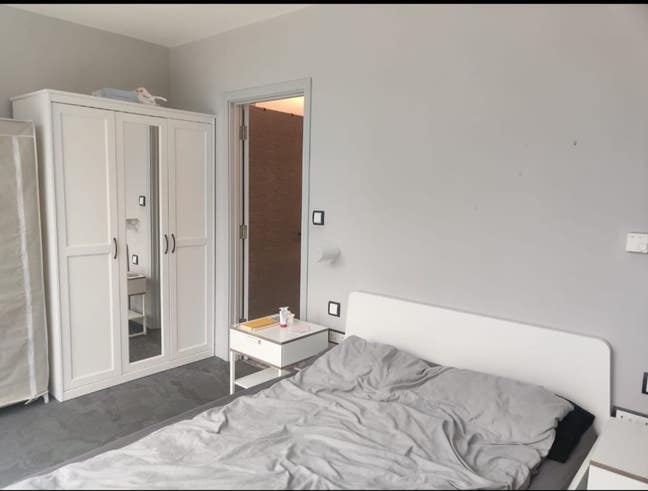 Ensuite room in 2B2B flat in Harrow-on-the-hill Main Photo