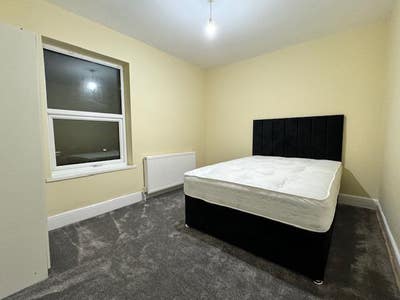 Double room with all bills included in Sparkhill Main Photo