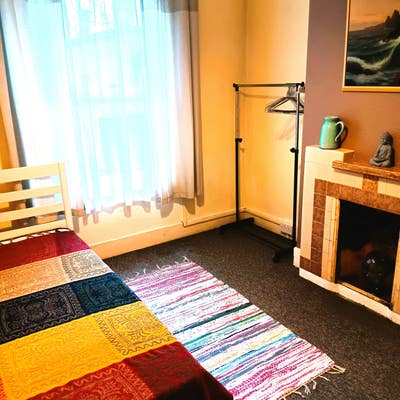  Room Woolwich 10 mins to Elizabeth Line  DLR  Main Photo