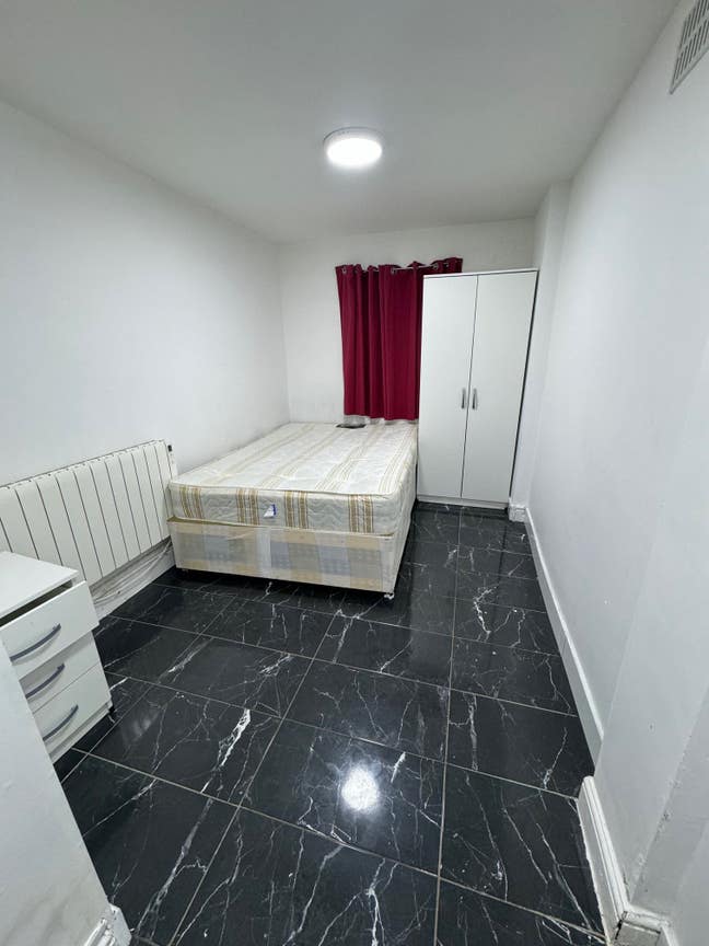 Beautiful Studio Flat for Rent in Hounslow  Main Photo