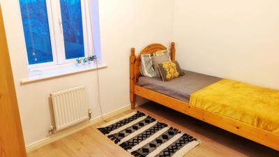 Bedroom with additional box room and car parking Main Photo