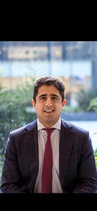 Associate at HSBC, looking for en-suite Main Photo