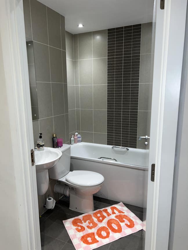 2 bed flat - Double Room -En-suite - Castlefield Main Photo