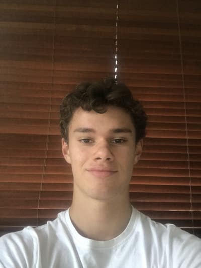 Looking for house share  Main Photo