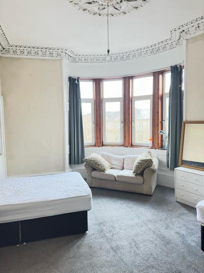 Big room for rent  Main Photo
