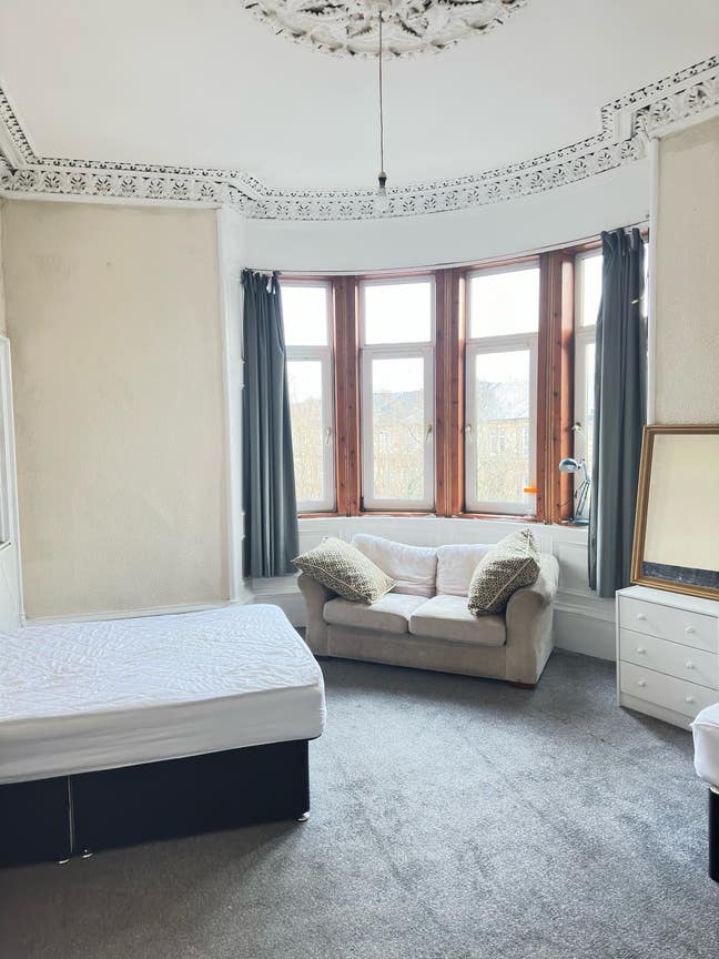 Big room for rent  Main Photo