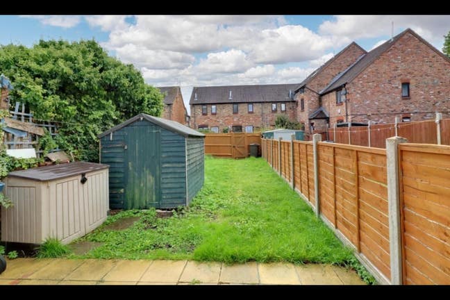 Harrow - Double room in shared home Main Photo