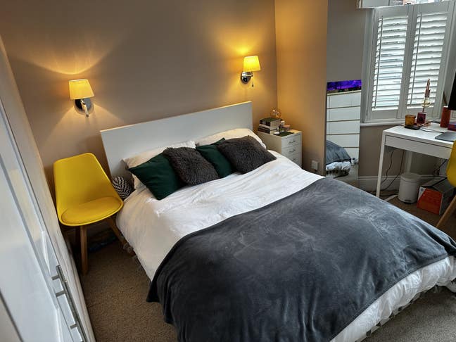 Available now - Lge double rm in Clapham South  Main Photo