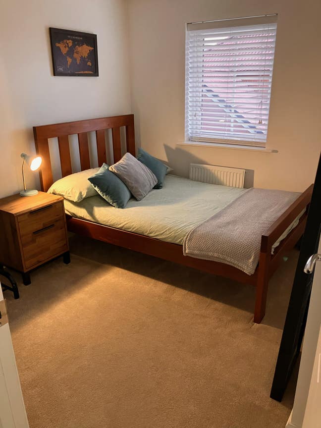 Double room to rent Main Photo