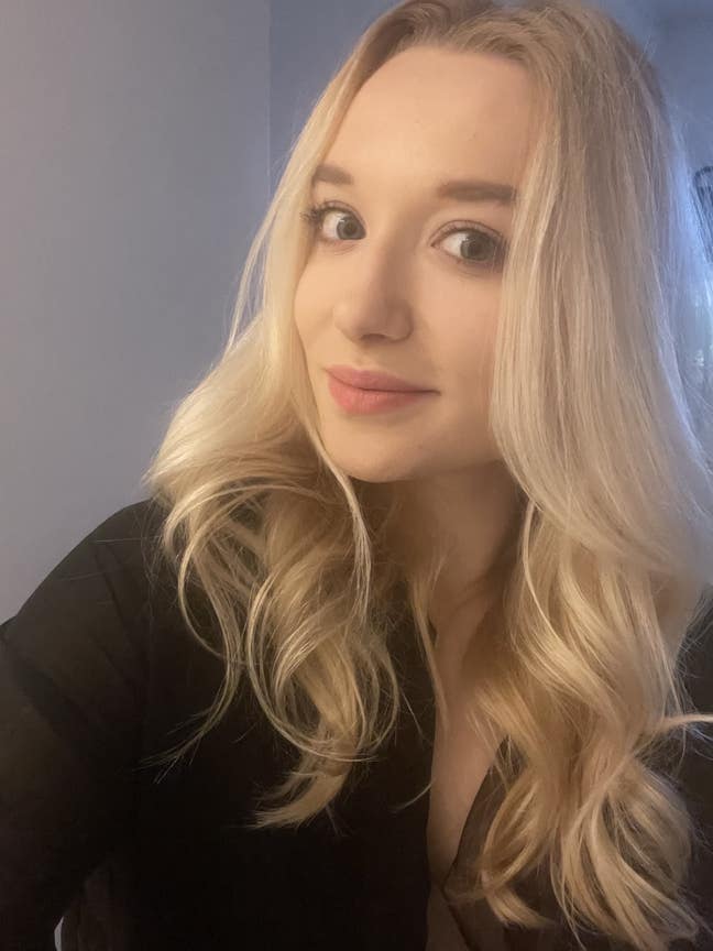 Looking for flatmates to pair up with :) Main Photo