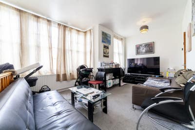 1 BED FLAT IN Streatham Main Photo