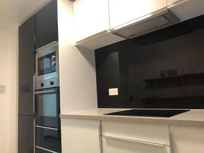 Double Room-Bounds Green Main Photo