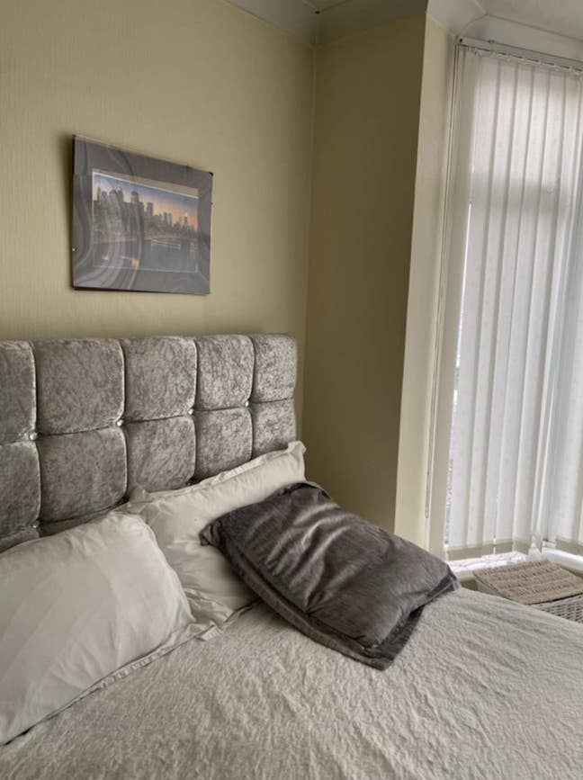 Lovely room in clean cosy house, bills included Main Photo