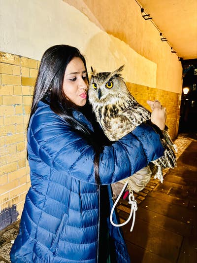 32 Y.O. Professional, Female, Looking for buddy up Main Photo