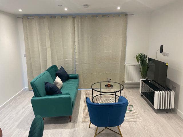 En-Suite Room in a Shared Flat Available  Main Photo