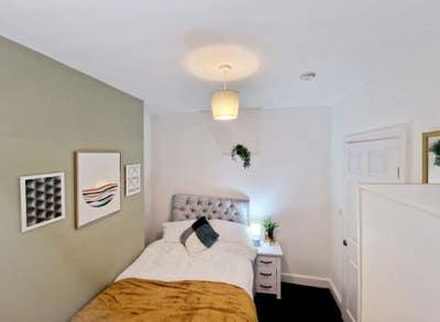 Town centre rooms available!! Main Photo