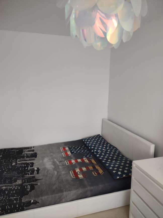 Double room in quiet house Main Photo