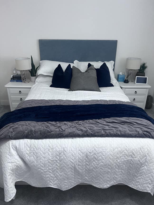 Stylish double room for rent  Main Photo