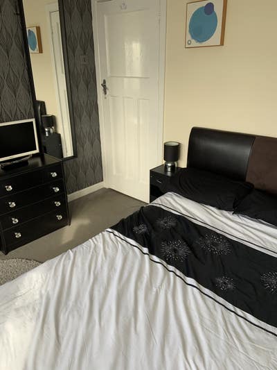 Double room with own shower and toilet facilities  Main Photo