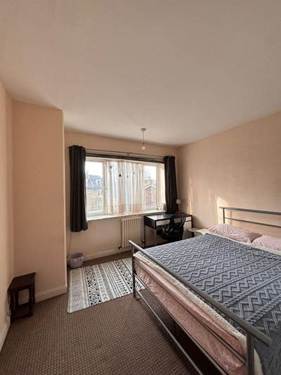 Master Bedroom - All Bills Included -   Main Photo