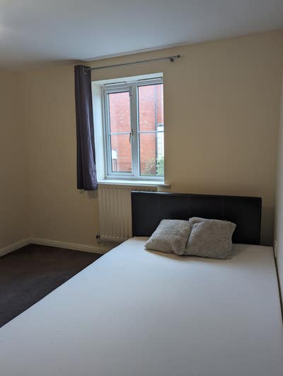 Double Room with own Bathroom. Main Photo