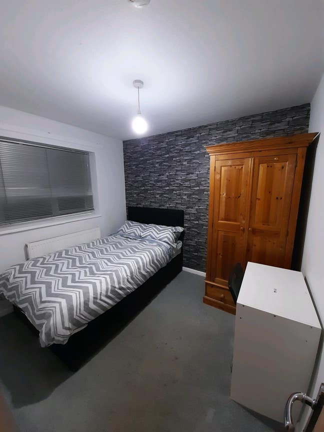 Spacious Double Room All Bills Included Main Photo