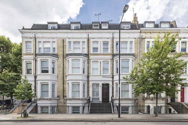Great Double Studio Earl's Court  Main Photo