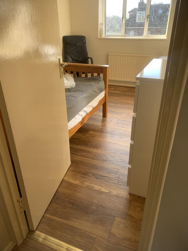 Room in Acton Main Photo