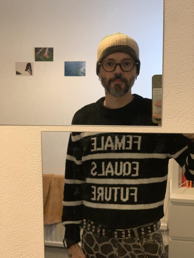 Quest for a room  Main Photo