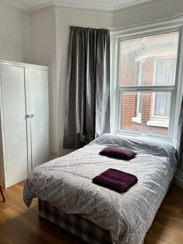 Lovely Studio Flat 20 Minute Walk From City Centre Main Photo