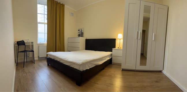 Sunny Double Room for single occupancy  Main Photo