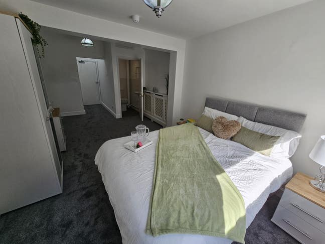 St Vincents Road, Westcliff-Available from 14/10 Main Photo