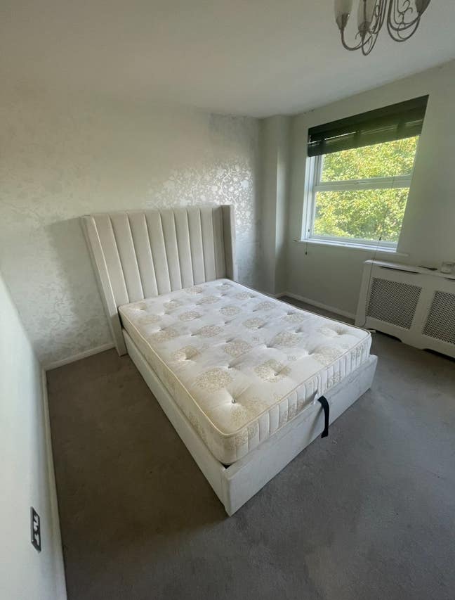 Double Room, en-suite, Wanstead, Woodford Main Photo