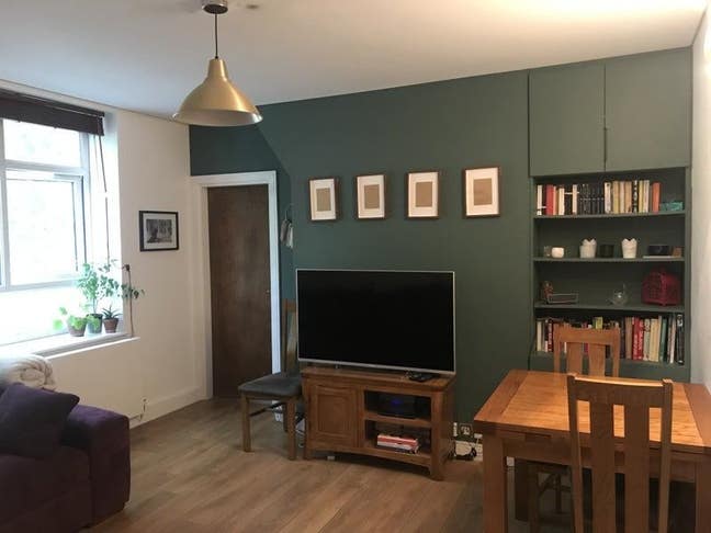 Double room in sociable and friendly flat share  Main Photo