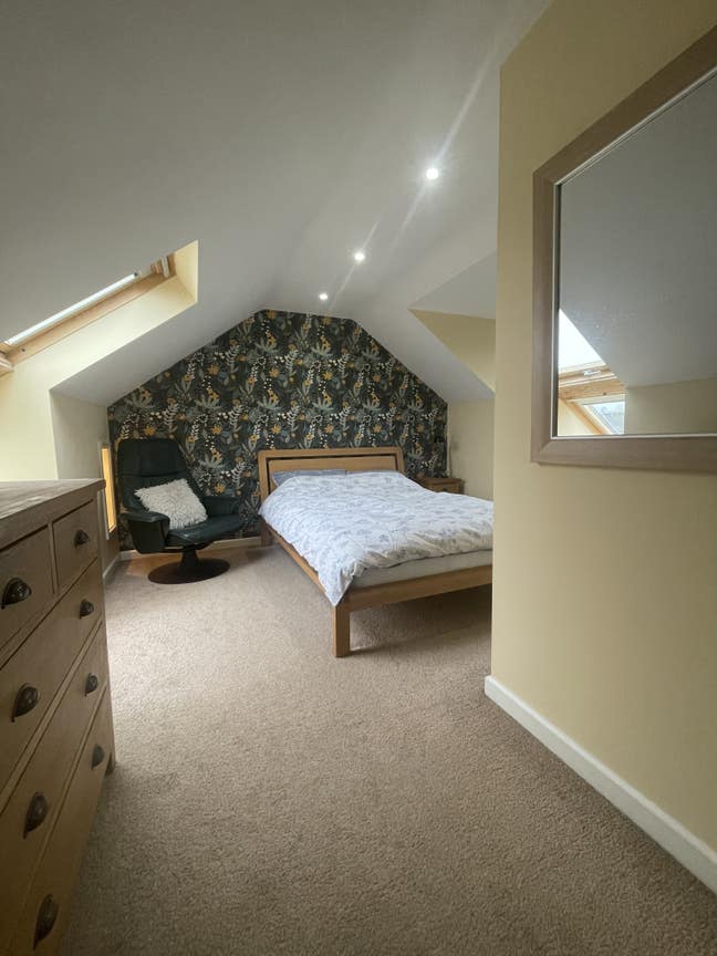 Double Room on top floor Main Photo
