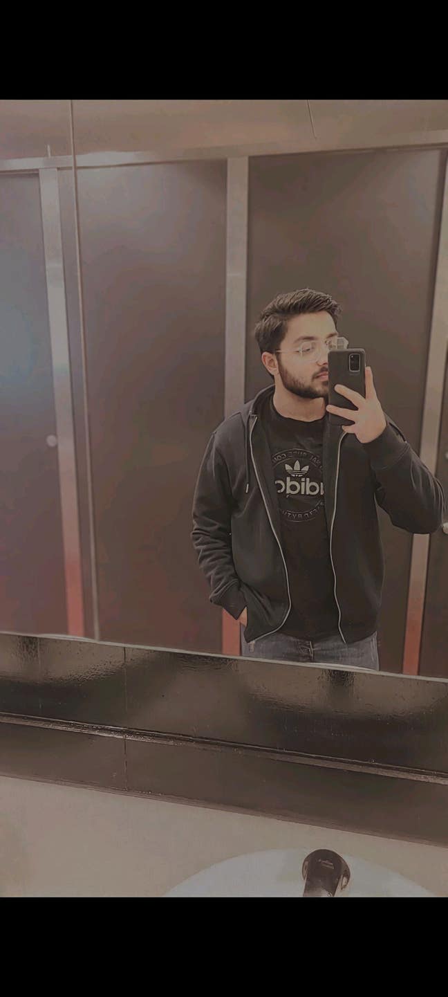 Student Male seeks a single or double room Main Photo
