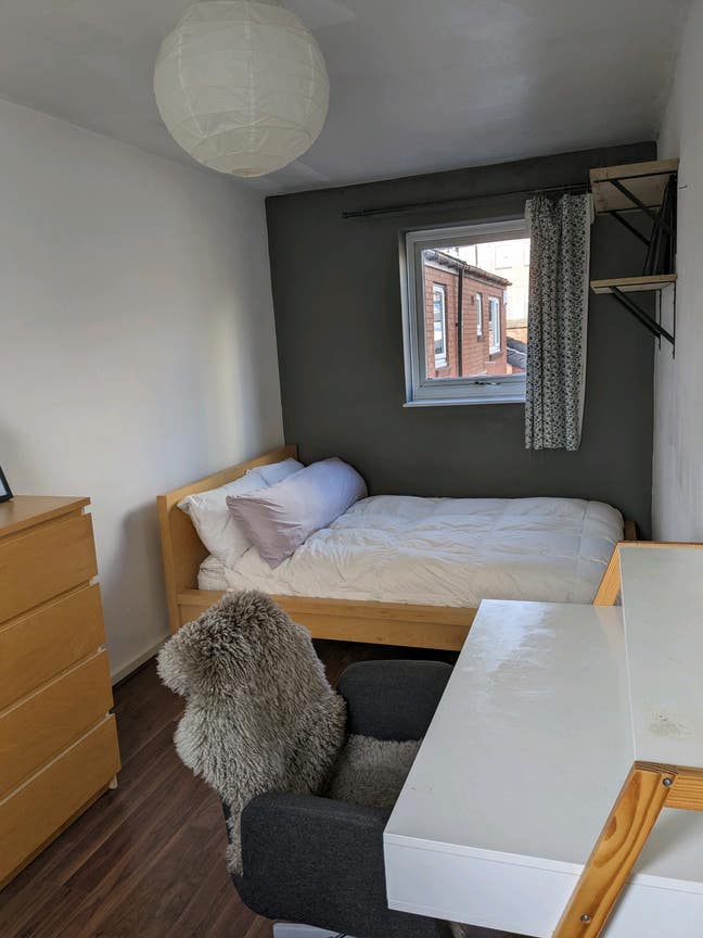 Room in nice central shared house Main Photo