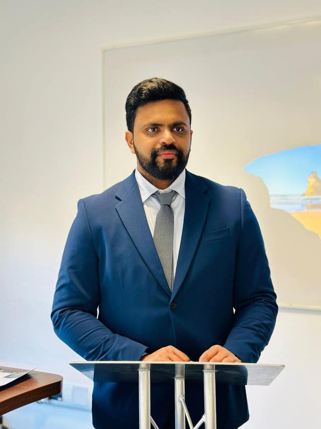 I am working with solicitors and my wife is a... Main Photo