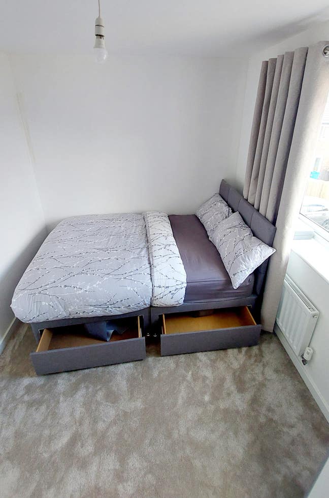 Double room in a New Build property in Oldham Main Photo