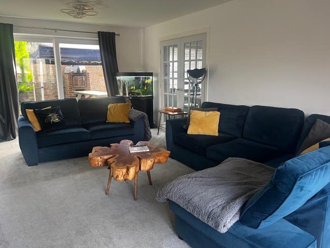 Cosy Single Room in Large Home Amazing Views Main Photo